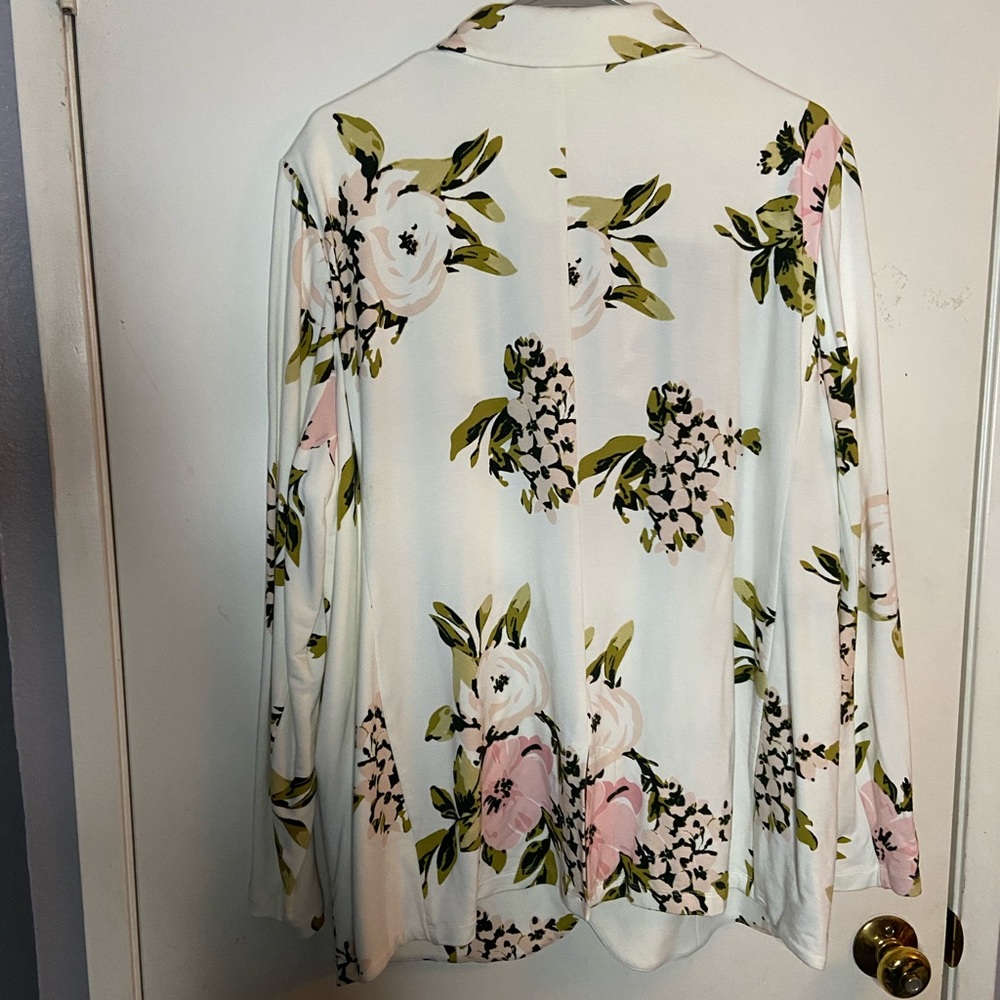 Springtime Blazer - Picture 4 of 4